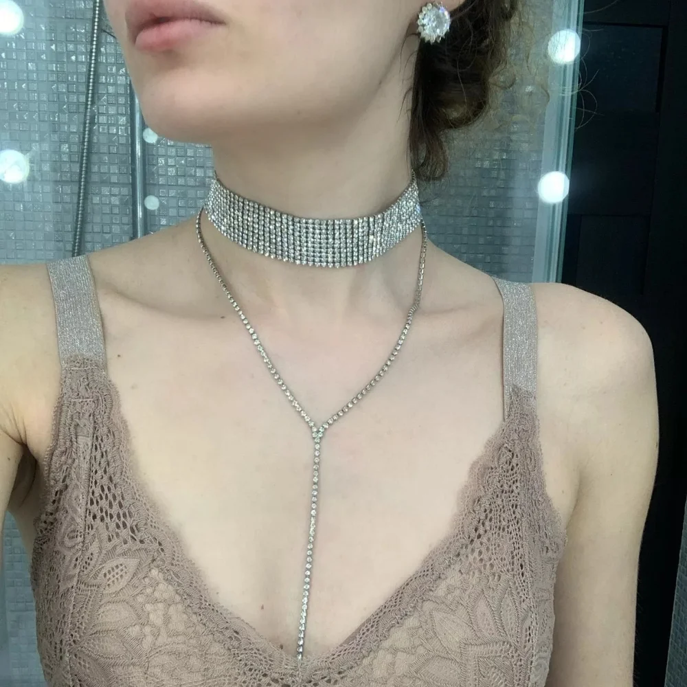Rhinestone Choker Chain Drop Necklace